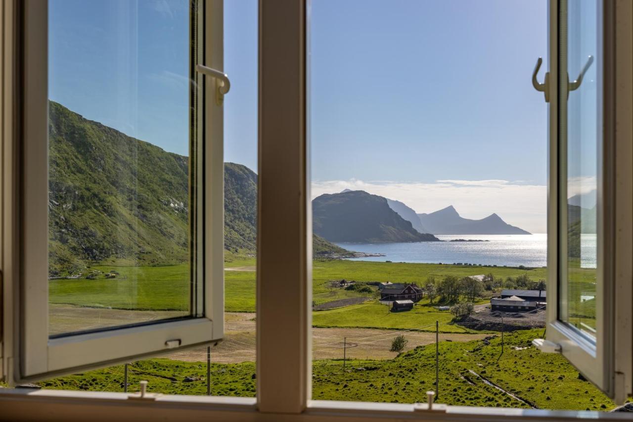 Feriehus Med Flott Havutsikt Ved Hauklandstranden Leknes Exterior foto